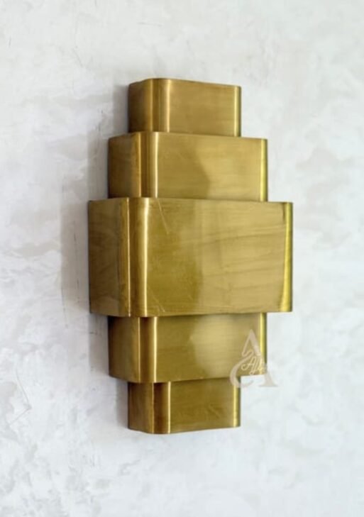 Handcrafted Moroccan Brass Wall Sconce – Modern Geometric Design