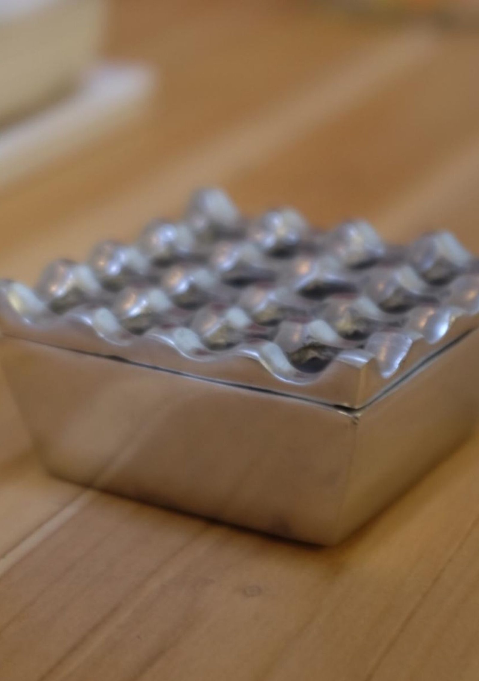 Brass Wall Sconce – Modern Geometric