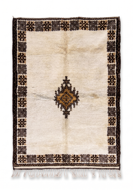 Handwoven Vintage Medallion Border Rug