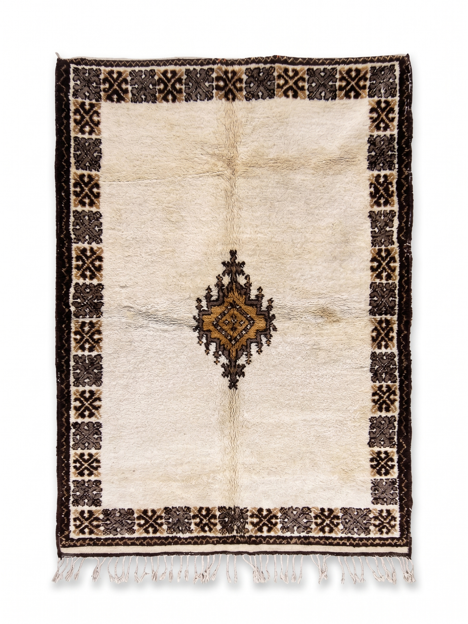 Handwoven Vintage Medallion Border Rug
